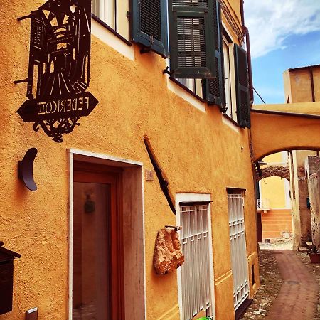 Federico II - Rooms And Breakfast Borgio Verezzi Luaran gambar