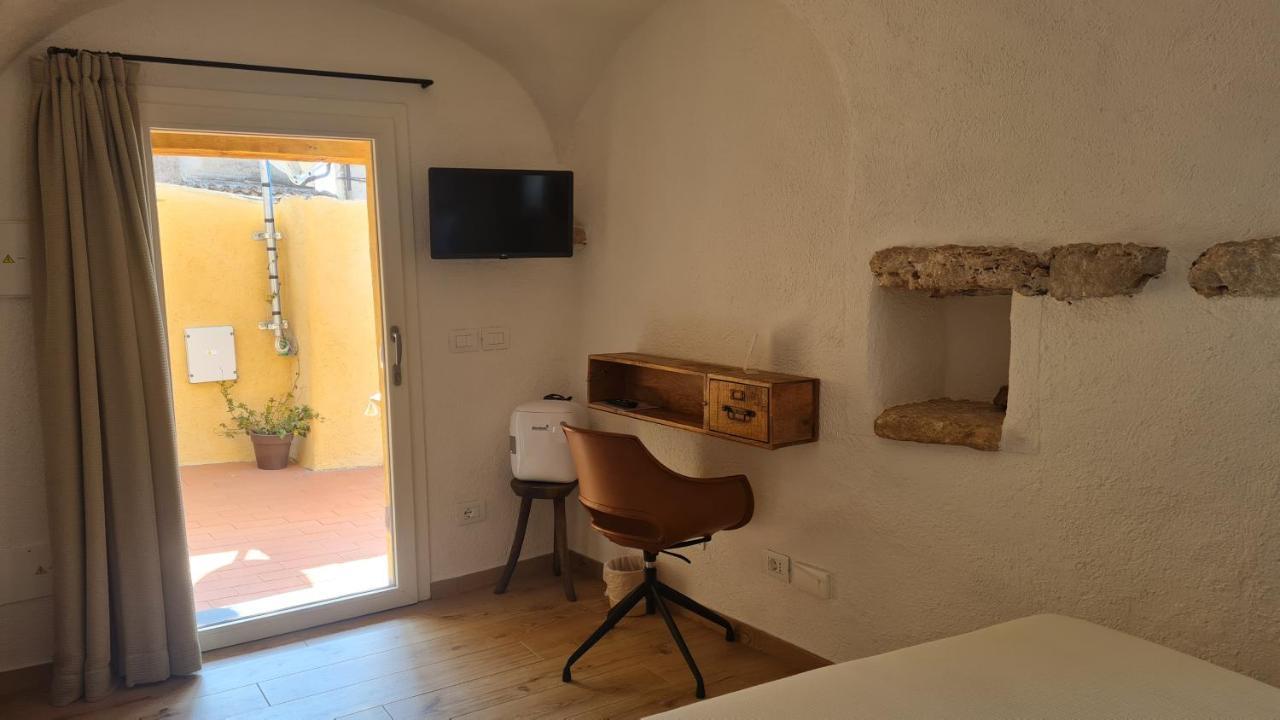Federico II - Rooms And Breakfast Borgio Verezzi Luaran gambar