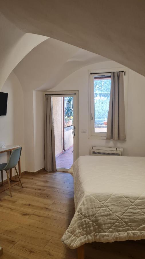 Federico II - Rooms And Breakfast Borgio Verezzi Luaran gambar