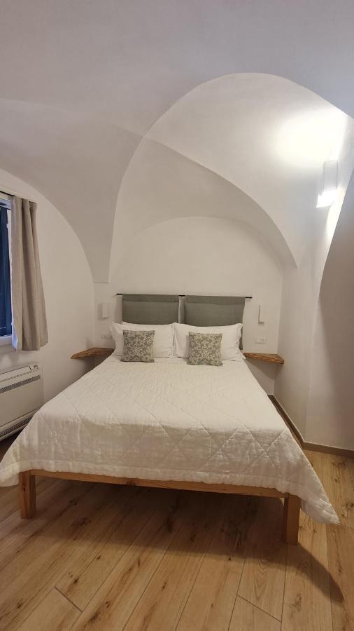 Federico II - Rooms And Breakfast Borgio Verezzi Luaran gambar